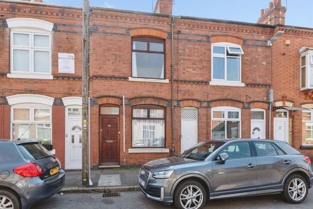 Property photo 1 of 17