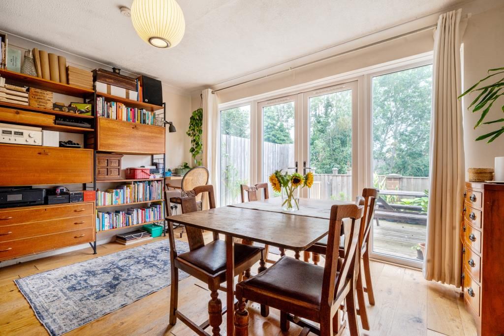 Property photo 3 of 19 Dining Room