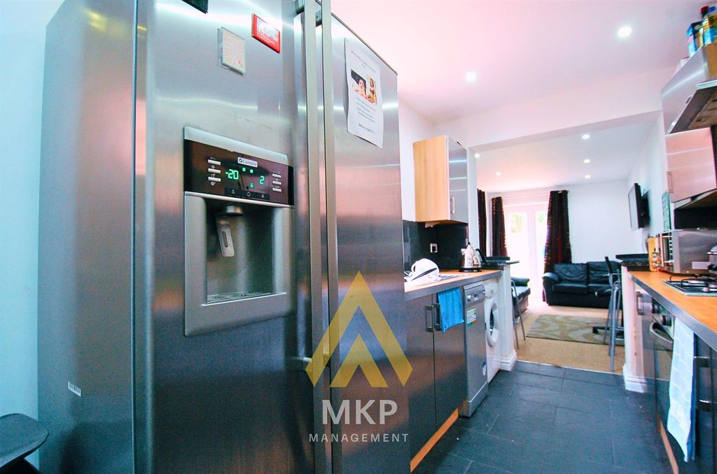 Property photo 3 of 15 3.Png