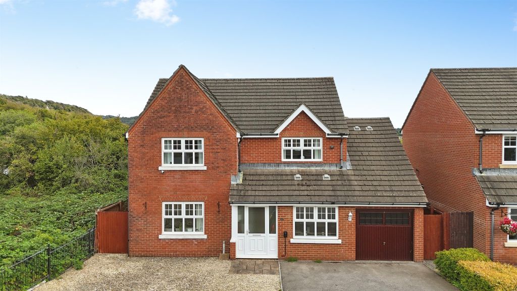 Property photo 1 of 34