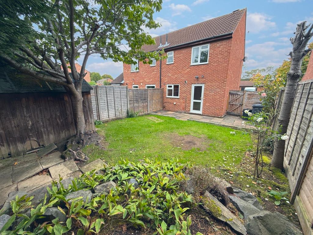 Property photo 2 of 15 Garden B.Png