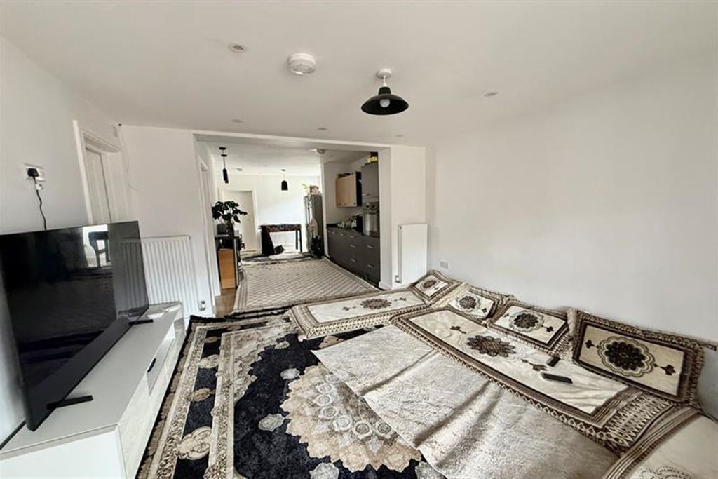Property photo 1 of 13 (Main)