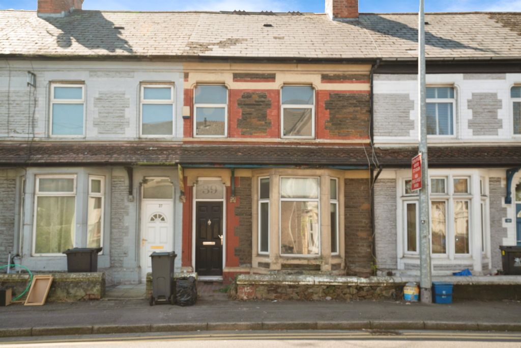 Property photo 1 of 14