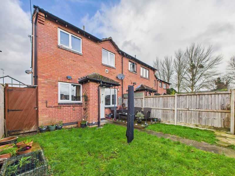 Property photo 1 of 10 Front