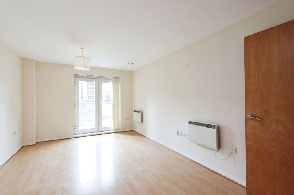 Property photo 3 of 10 Internal