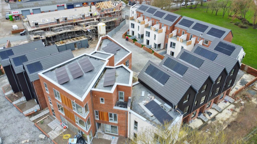 Property photo 3 of 12 Dji_0622-Dji_0624_Lzn - Plts 21 &amp; 22 And Old Schoo