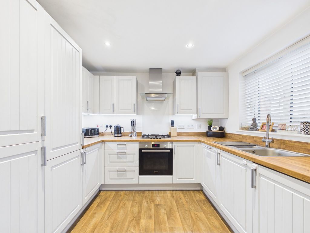 Property photo 2 of 20 4851225