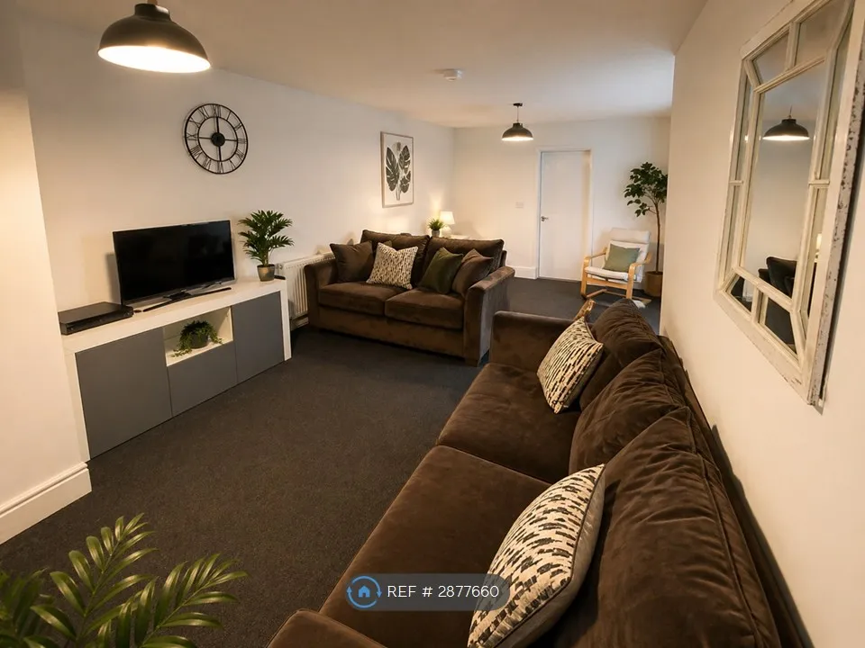 Apartment in Broxtowe, Beeston Rylands - More