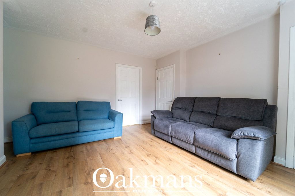 Property photo 3 of 18 Picture No. 02