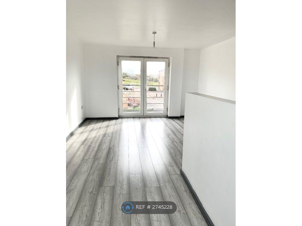 Property photo 2 of 12 Open Plan Dining &amp; Living