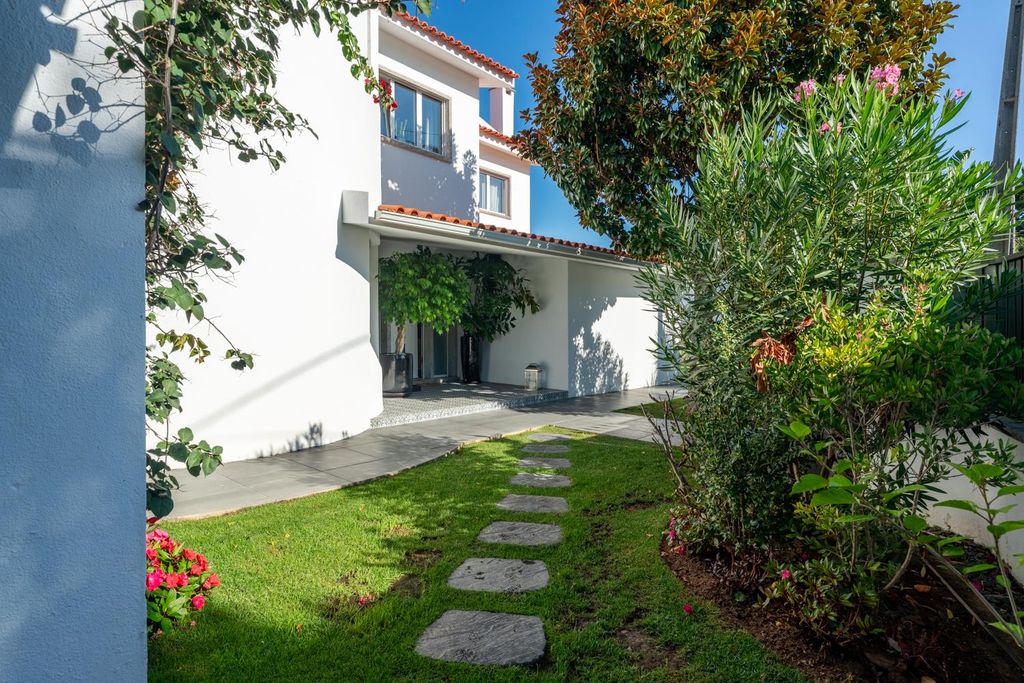 Property photo 1 of 26 Image