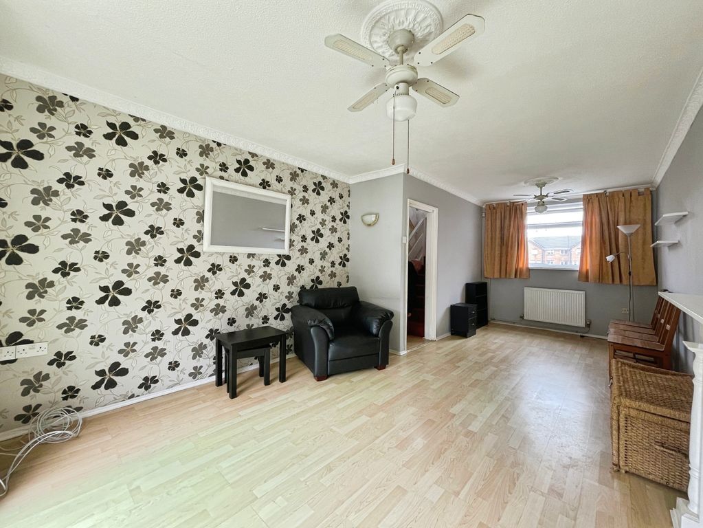 Property photo 2 of 18 7F67E584495Aa63E9d8c482ce83Fee3c5351A412.Jpg