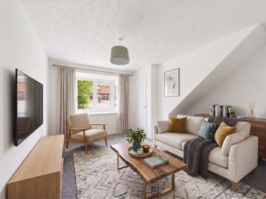 Property photo 2 of 19 Lounge (Virtually Furnished)