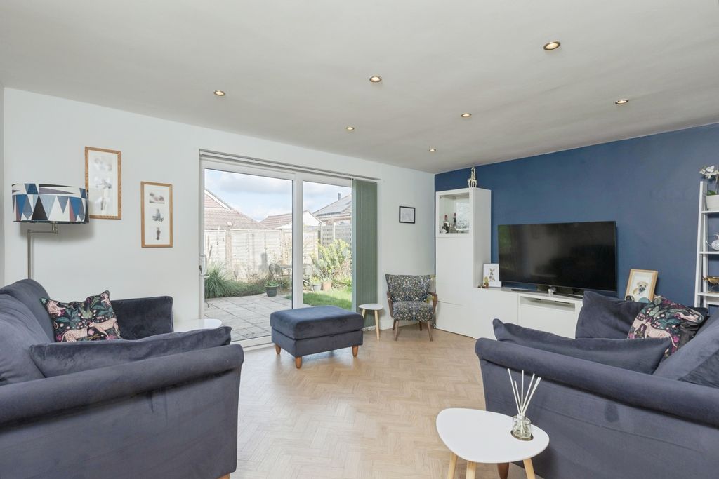 Property photo 1 of 14 Pbox-Img.Jpg