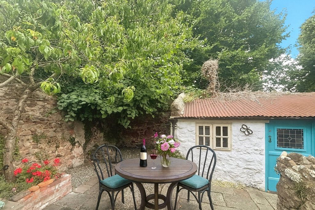 Property photo 3 of 22 Picture No. 36