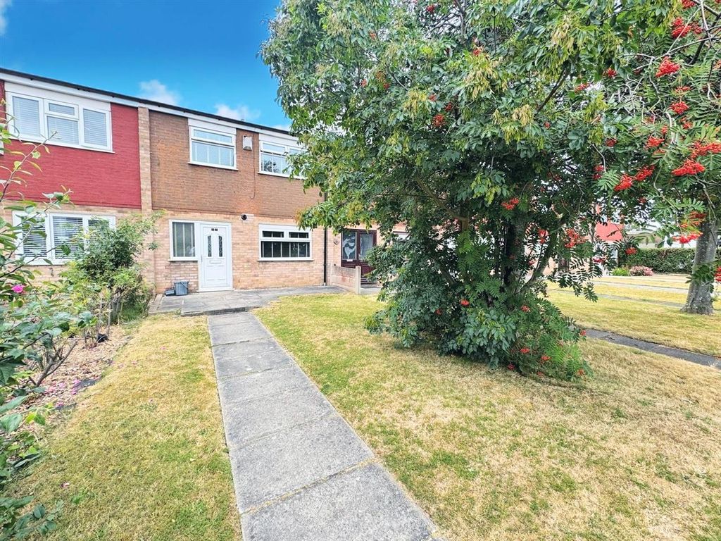 Property photo 2 of 11