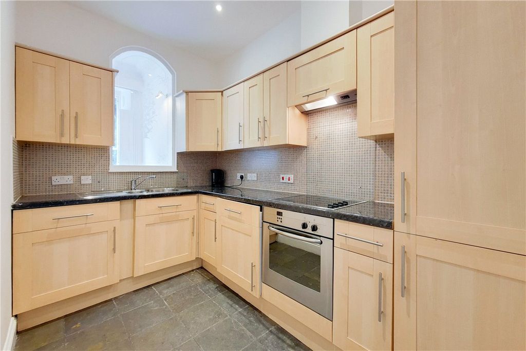 Property photo 3 of 19 Picture No. 26