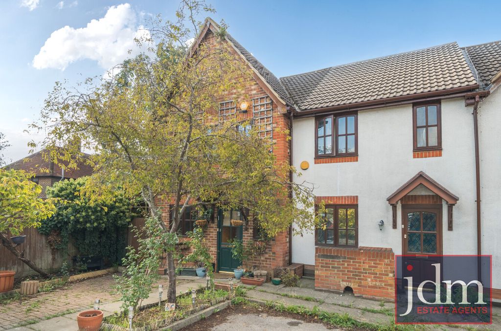 Property photo 1 of 11 8d2Febb8-c9B4-42d...