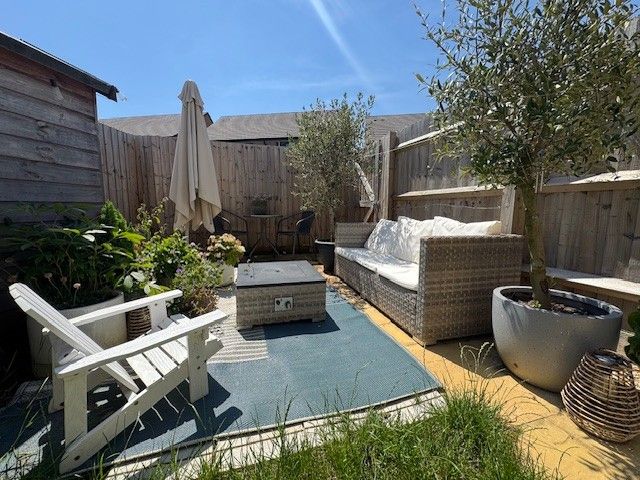 Property photo 3 of 18 Garden