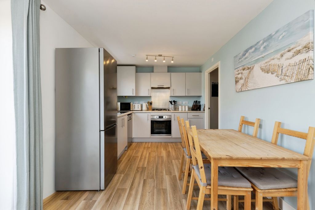 Property photo 3 of 13 Pbox-Img.Jpg