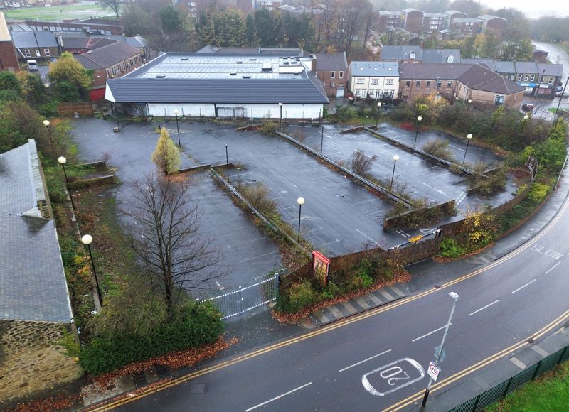 Property photo 1 of 11 Photo 6