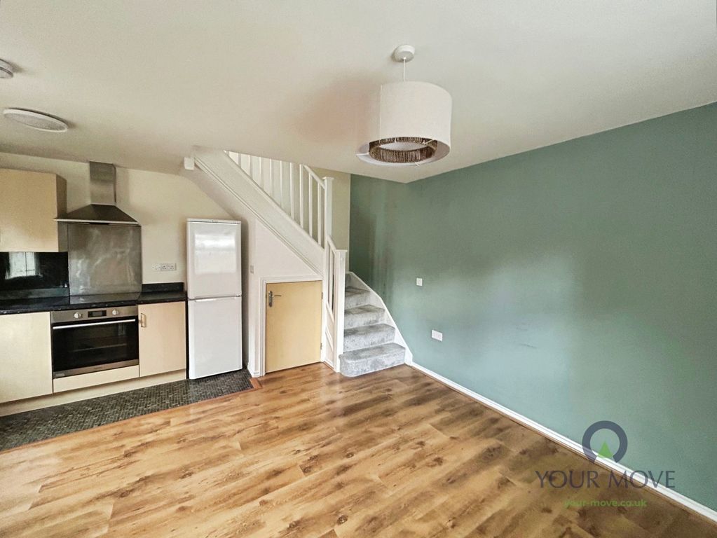 Property photo 3 of 11 Kitchen/Living Room