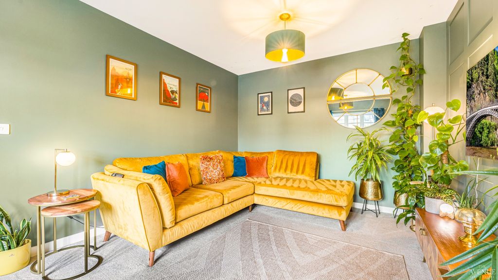 Property photo 2 of 36 4014192