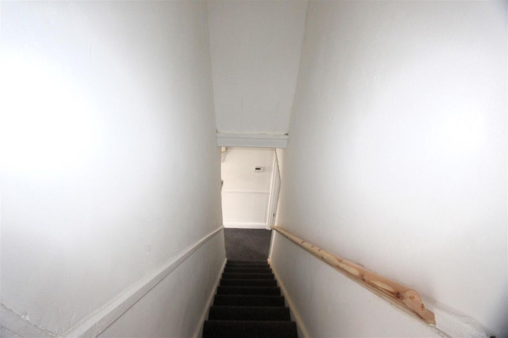 Property photo 3 of 9 3.Jpg