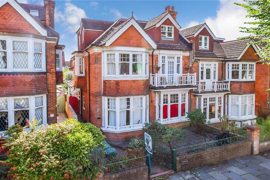 Property photo 3 of 13 External (Web)