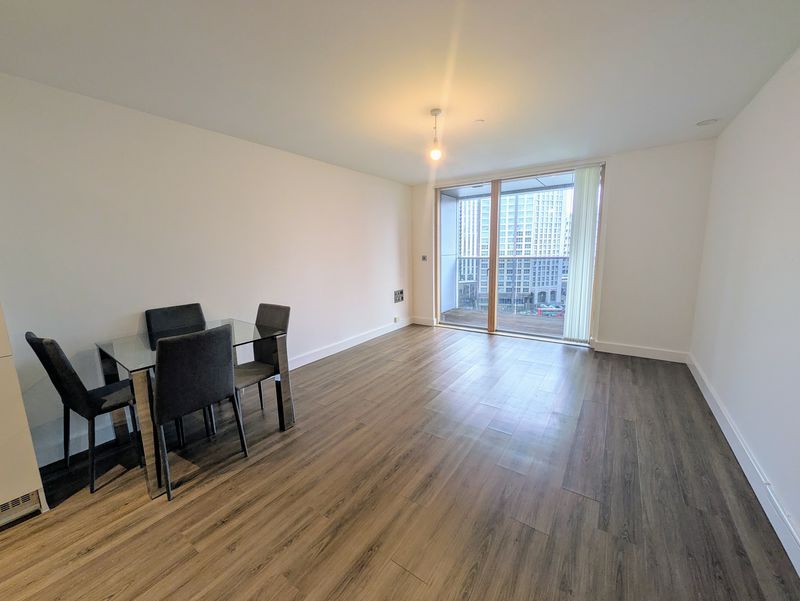 Property photo 3 of 8 Photo 2