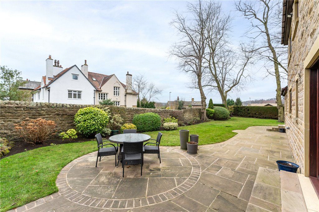 Property photo 2 of 37 Garden