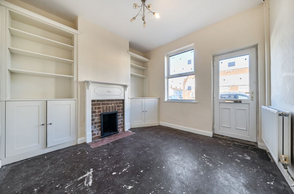 Property photo 3 of 9 1421523-10-69A9A3167c84A