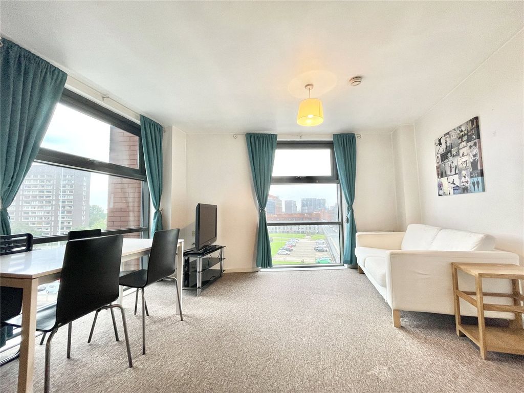 Property photo 2 of 9 Picture 2