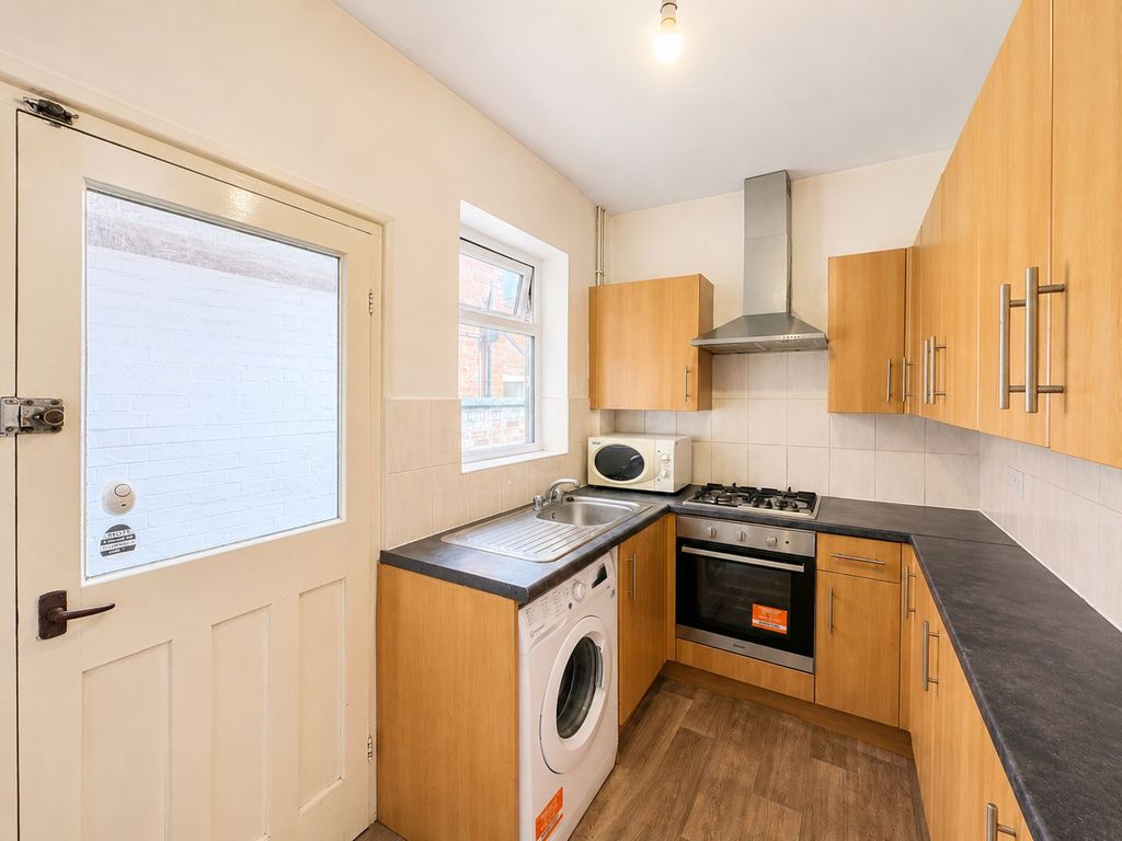 Property photo 2 of 23