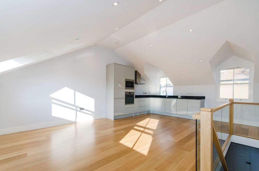 Property photo 1 of 8 Helliwell &amp; Co.