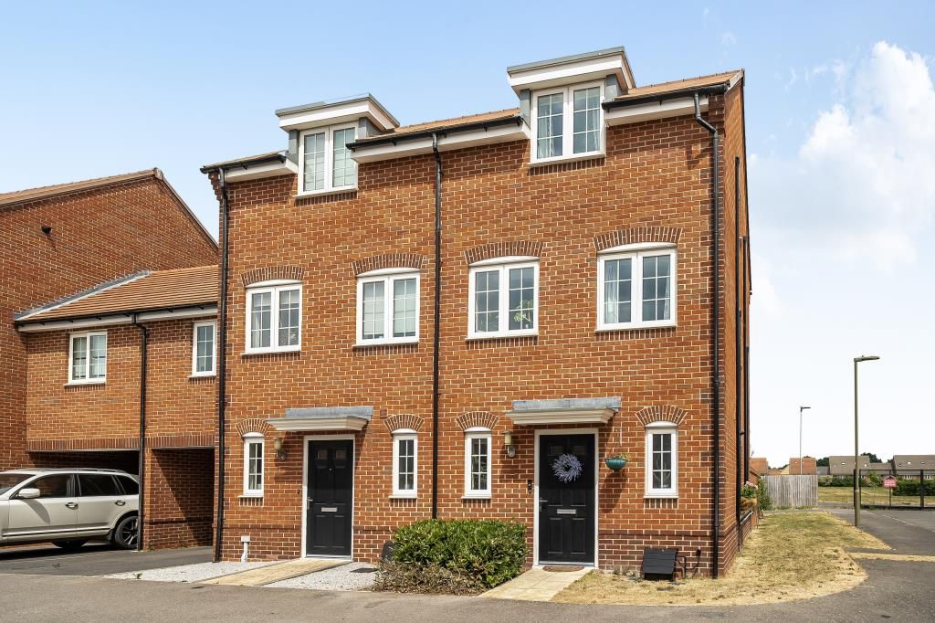 Property photo 1 of 19 External View