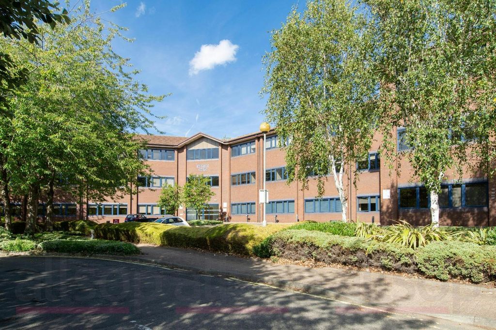 Property photo 1 of 14 21A0B184-c1cc-44Bb-91c2-3824703F9F3c.Jpg