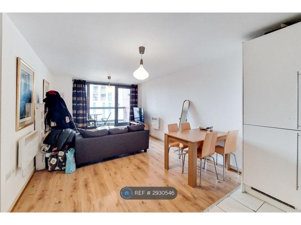 Property photo 3 of 11