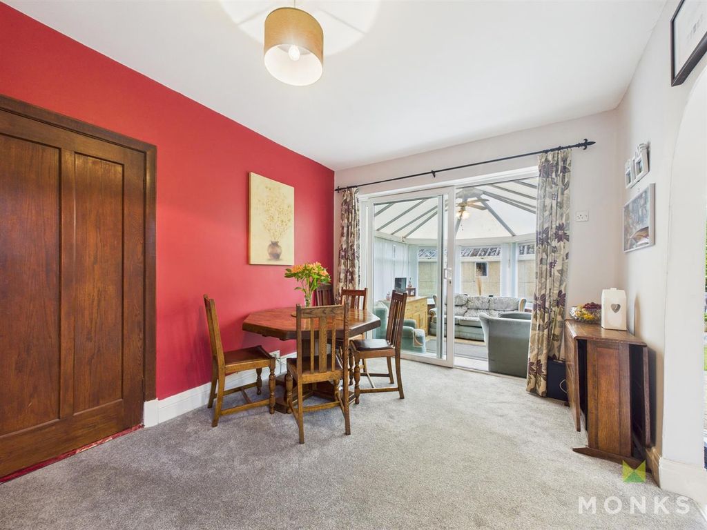 Property photo 3 of 17 Cam01348G0-Pr0738-Still003.Jpg