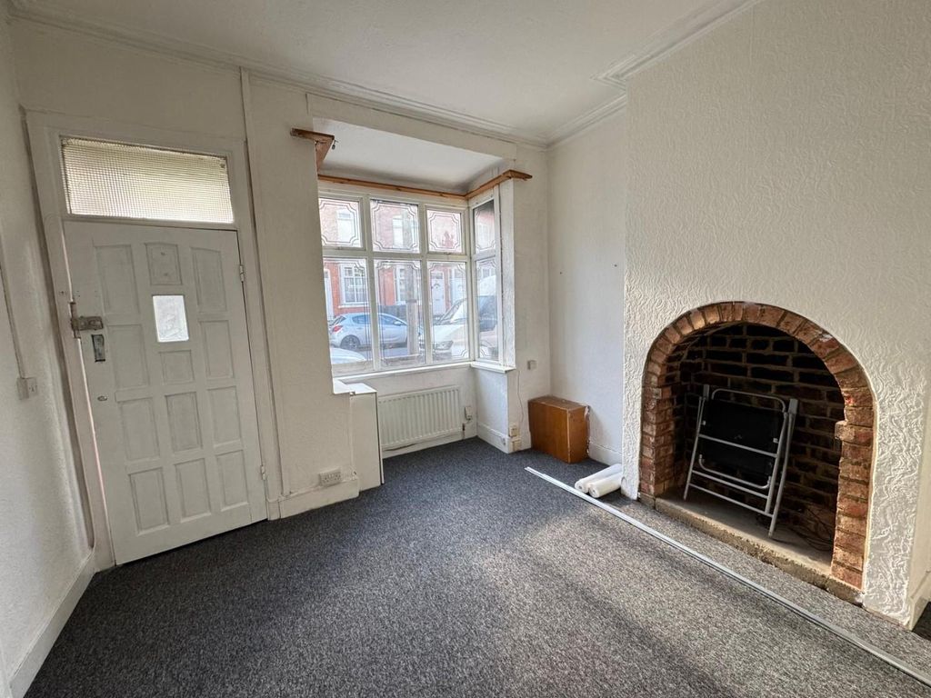 Property photo 3 of 16 3.Jpg