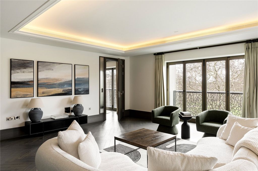 Additional image 5 of 3 bed flat for saleAshburton Place, London W1J