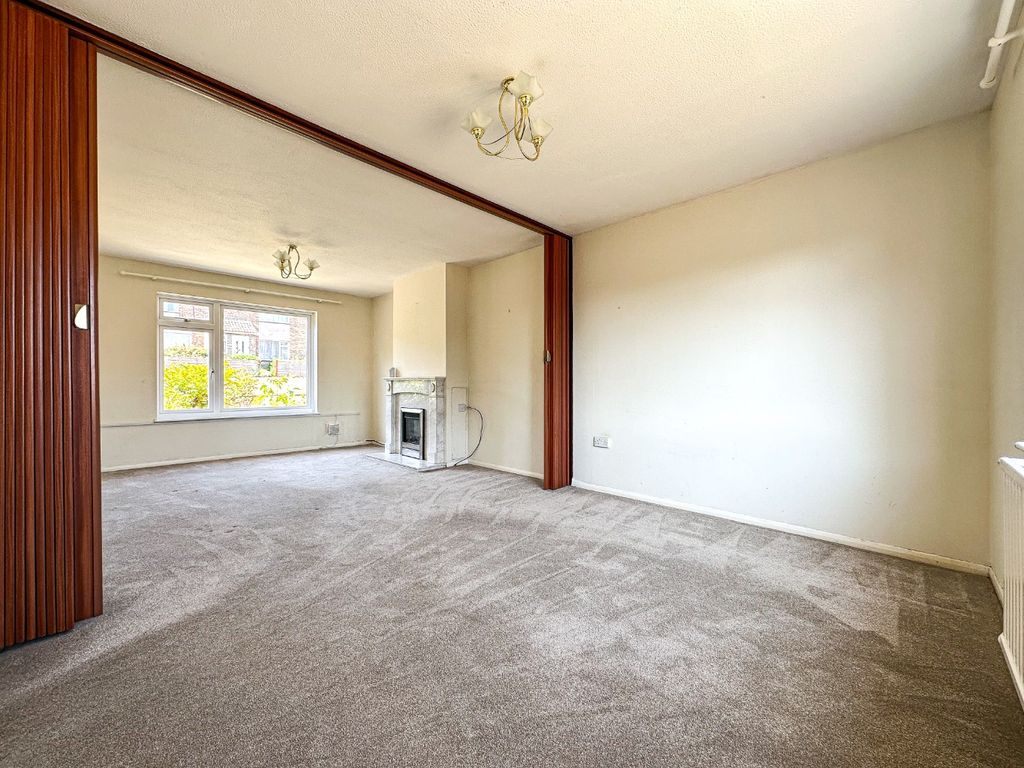 Property photo 2 of 23 5313255