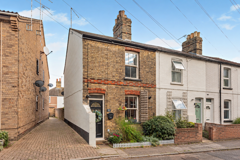 Property photo 1 of 13