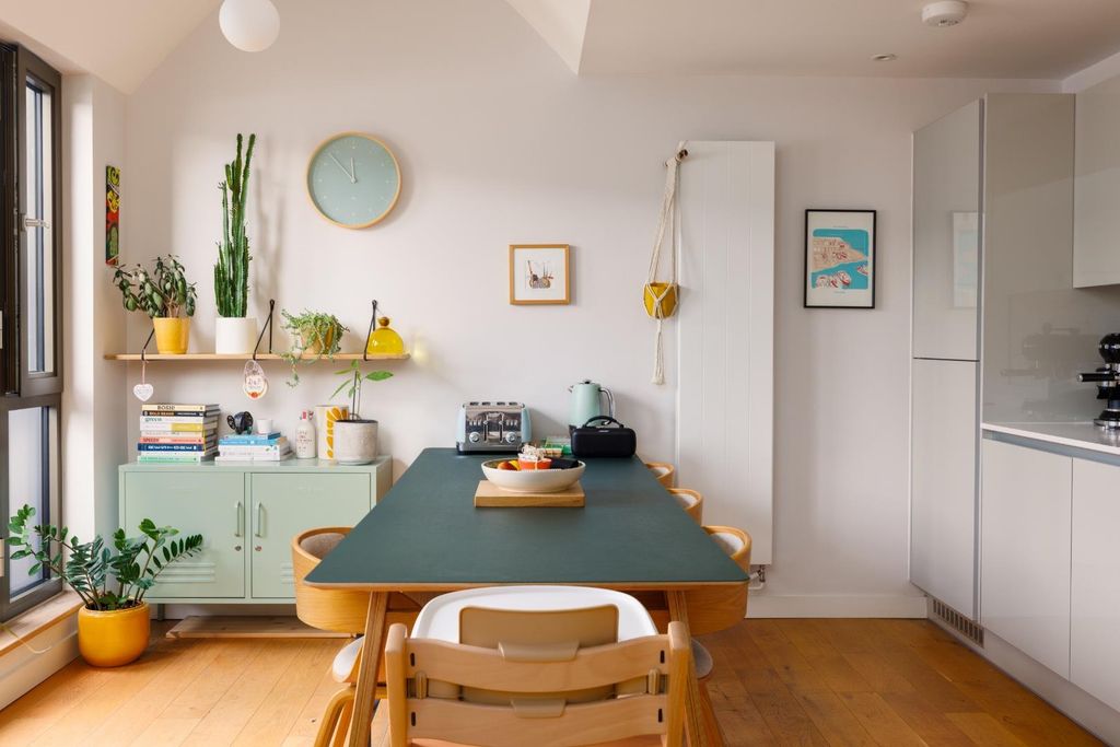 Property photo 1 of 22 78 Hope Quay-2.Jpg