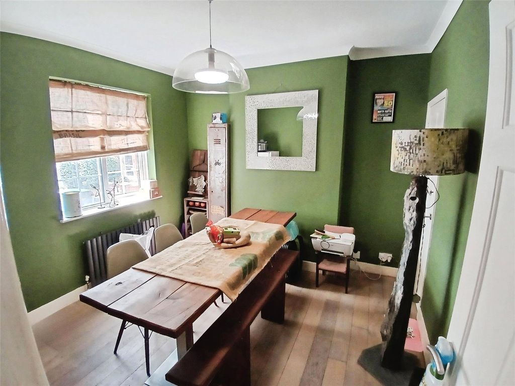 Property photo 3 of 8 Dining Room