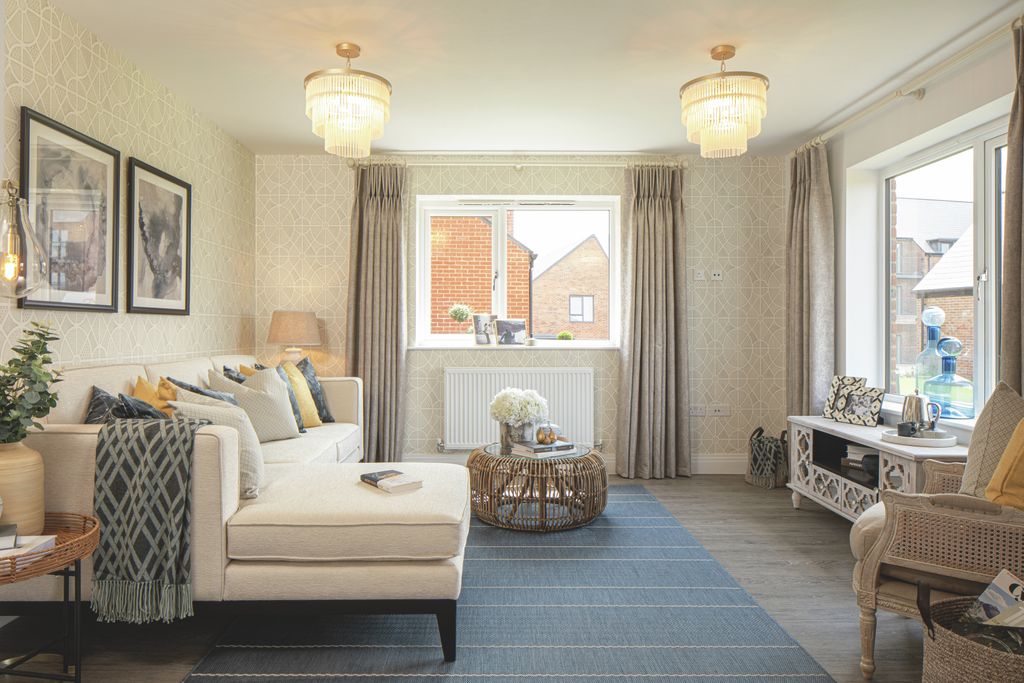 Property photo 2 of 7 Furzefield (Mowbray Village), Horsham