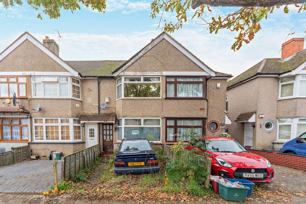 Property photo 1 of 25