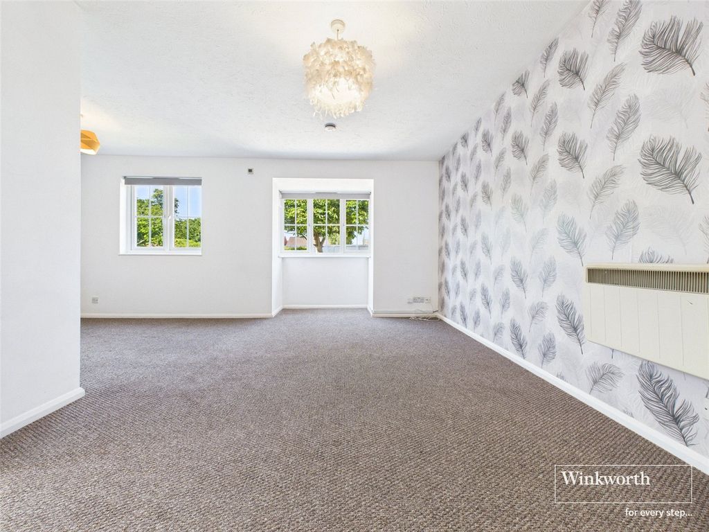 Property photo 3 of 17 Picture No. 04