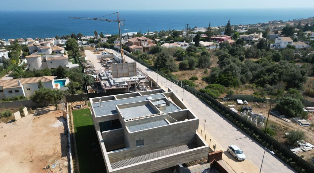 Property photo 1 of 26