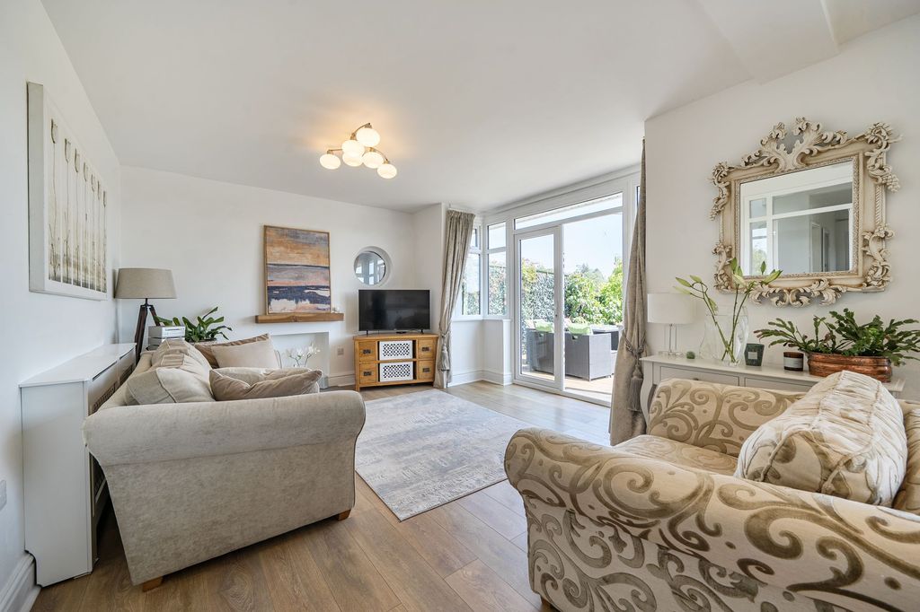 Property photo 3 of 28 Rear Open Plan Kitchen Living Dining Room